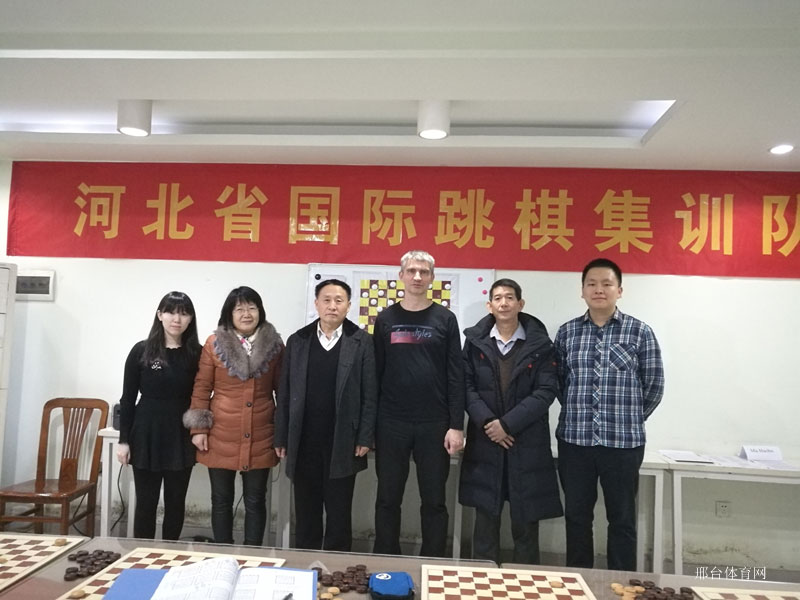 ��̨�г����˵�Ӱ
�쵼һ�������ӱ�ʡ�������弯ѵ�ӹ�Ħ������ѵ���