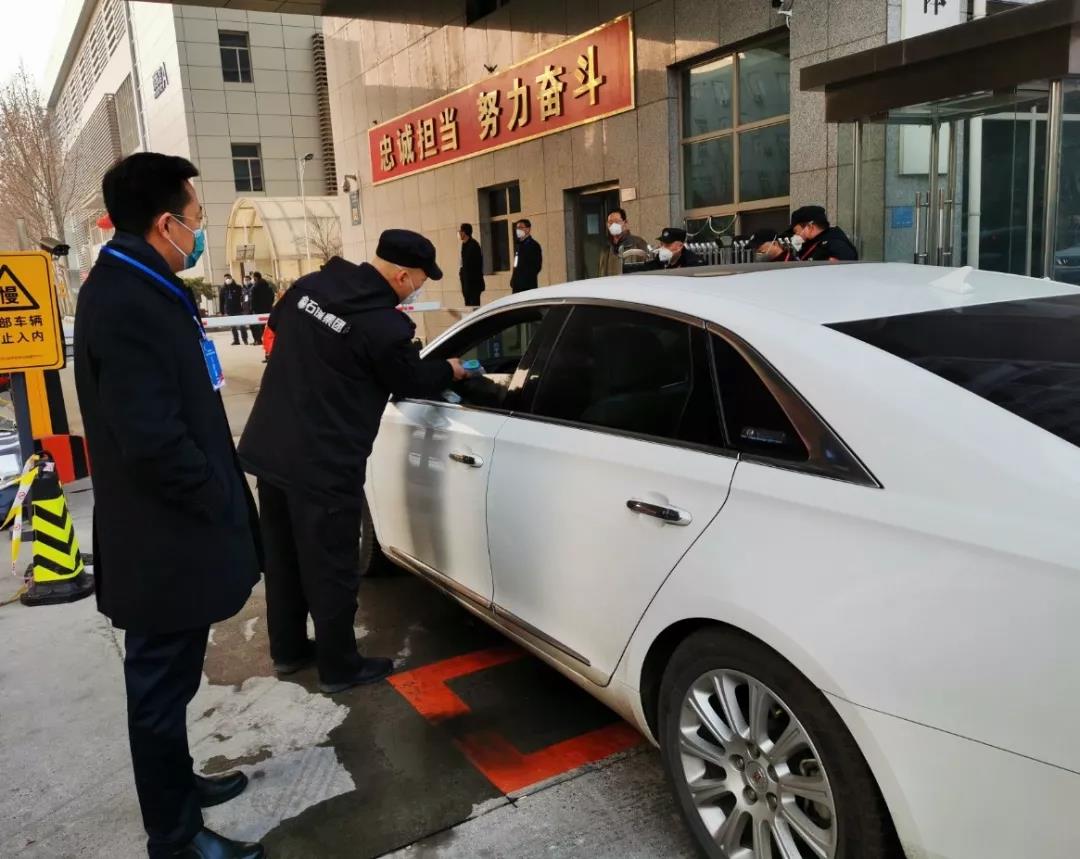 �ں󷵸ڵ�һ�� �����˵�Ӱ
�ϸ�Ѻ�������ع�