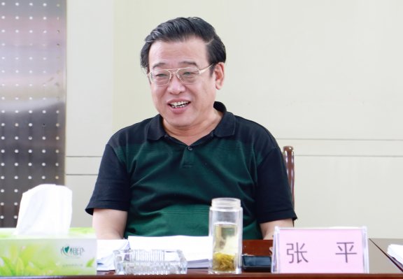 �����˵�Ӱ
�ٿ�ȫ�˻ᱸս���Ȼ�