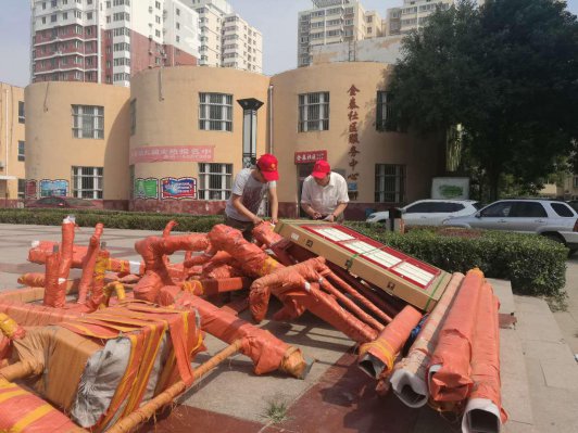 �ȷ��г����˵�Ӱ
��չ�ͽ������Ľ������