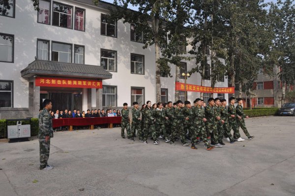 �ӱ�������������Ծ�ѵĥ��־