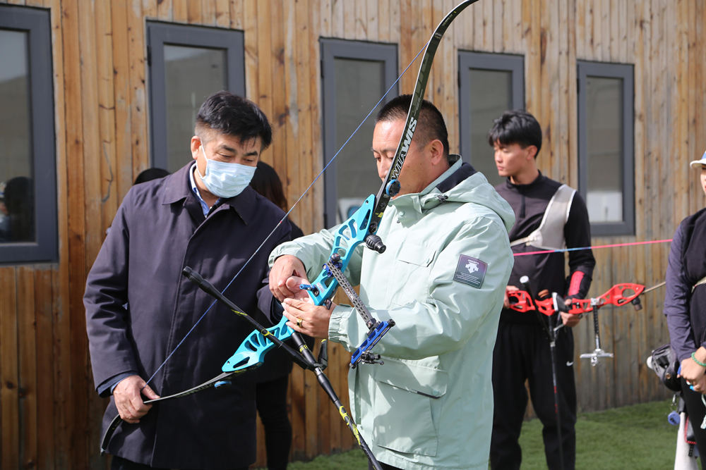 ���뵽���������ĵ��б�սѵ������