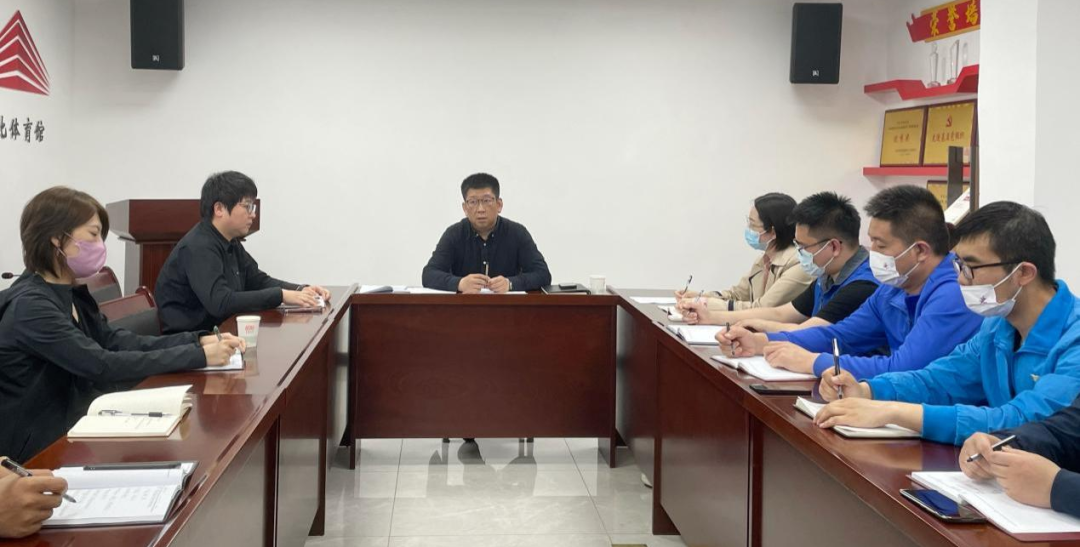 �����˵�Ӱ
�ݿ�չ��������ѧϰС���һ��ѧϰ�