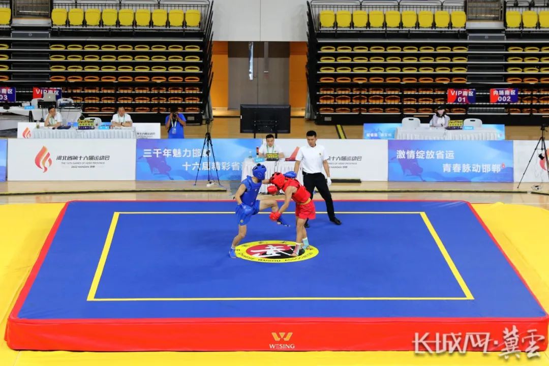 ������������ɢ�������Ļ