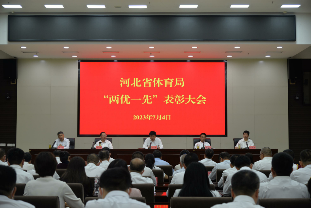 �����˵�Ӱ
�ٿ�������һ�ȡ����ô��