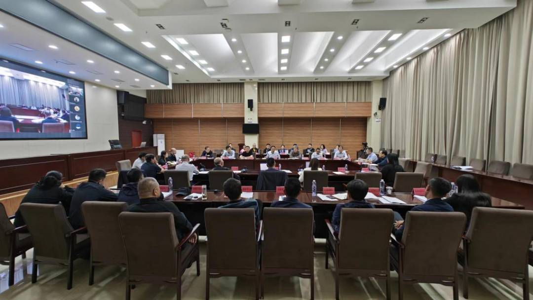 �ӿ��ƽ������˵�Ӱ
ǿʡ������̸���ٿ�