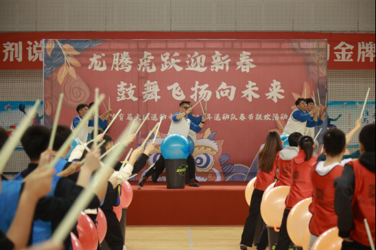 �����˵�Ӱapp
�����˶����Ŀ�չ���������