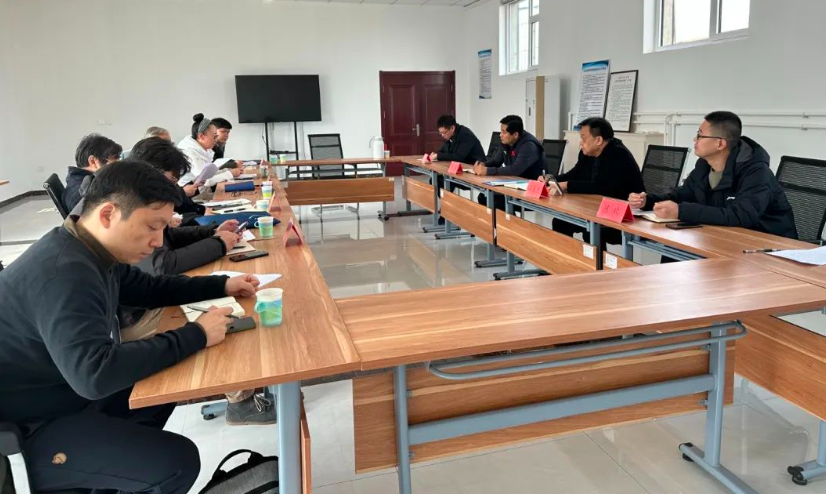 �ӱ���Ͷ����һ�е����ǻ������е���