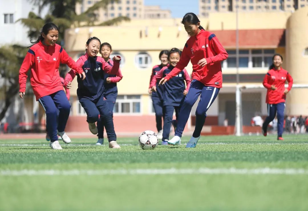 �ȷ��л�����ʵ�������˲������������ƻ���