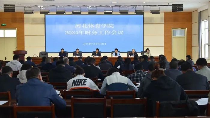 �����˵�Ӱ
�ٿ�2024�����������