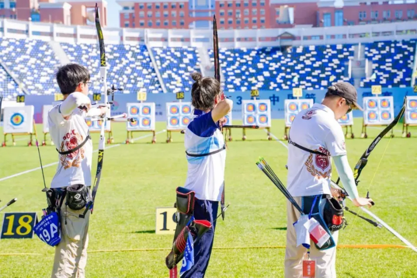 �������죡�й�����������������������սĻ