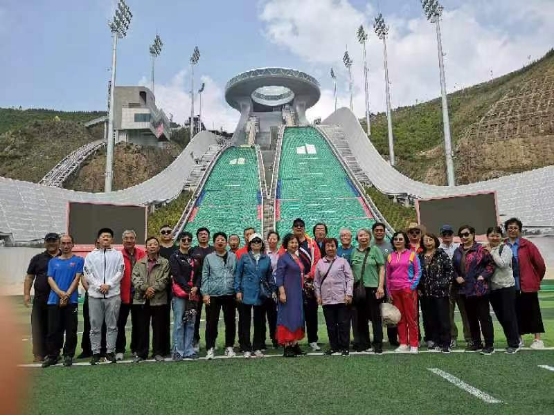 �����˵�Ӱ
�����ݸɲ�����֯�����ݵ�Ա�ɲ��ι۶��»᳡��