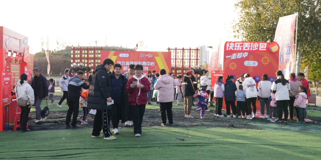 �ӱ���ʽ�����������ڶ�ԫ�ų���ַ��԰����